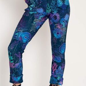 Blackmilk Coral Reef Cuffed Pants